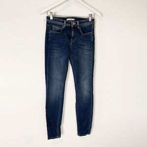 L'Autre Chose Medium Wash Distressed Wash Skinny Jeans